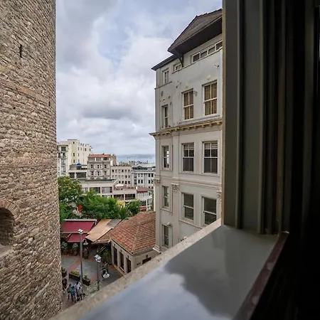 Historic 2 Bedroom Galata Apt-heart Of Kuledibi 3 Апартаменты Стамбул