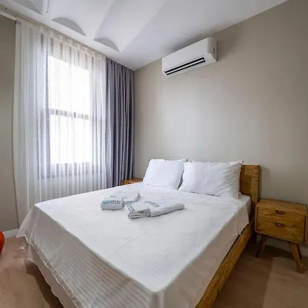 Historic 2 Bedroom Galata Apt-heart Of Kuledibi 3 Apartment